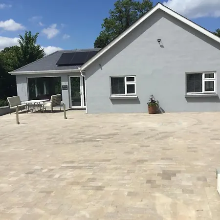 Holiday home Mary Cottage At Tonylion House